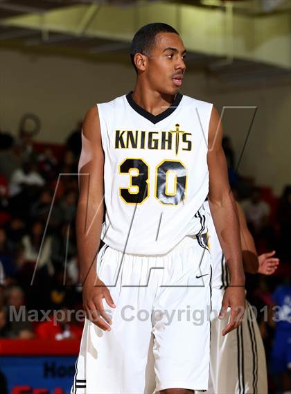 Thumbnail 2 in Bishop Montgomery vs. Price (Seahawk Classic) photogallery.