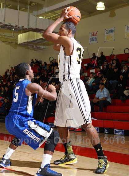 Thumbnail 1 in Bishop Montgomery vs. Price (Seahawk Classic) photogallery.