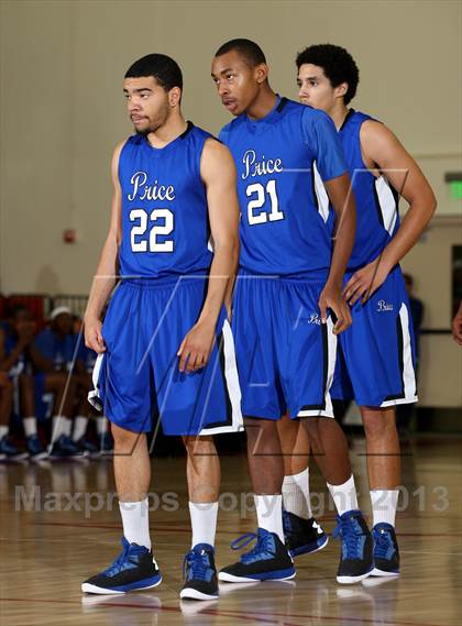 Thumbnail 2 in Bishop Montgomery vs. Price (Seahawk Classic) photogallery.
