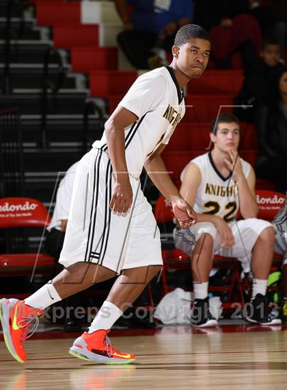 Thumbnail 3 in Bishop Montgomery vs. Price (Seahawk Classic) photogallery.