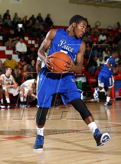 Thumbnail 1 in Bishop Montgomery vs. Price (Seahawk Classic) photogallery.