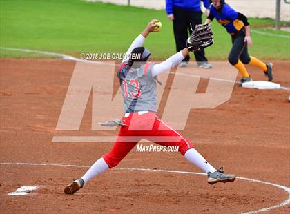 Thumbnail 1 in Lee [Robert E.] vs Pflugerville (NISD Softball Tournament) photogallery.