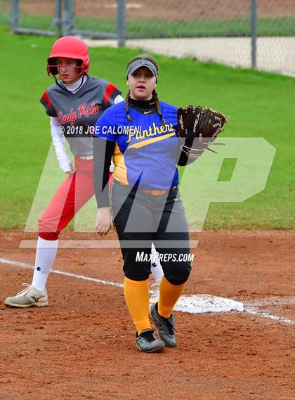 Thumbnail 3 in Lee [Robert E.] vs Pflugerville (NISD Softball Tournament) photogallery.