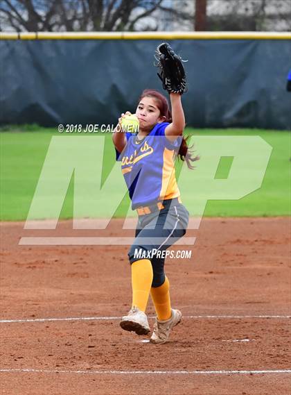 Thumbnail 3 in Lee [Robert E.] vs Pflugerville (NISD Softball Tournament) photogallery.