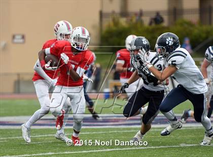 Thumbnail 3 in St. Ignatius vs Marin Catholic photogallery.