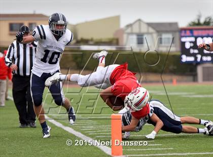 Thumbnail 1 in St. Ignatius vs Marin Catholic photogallery.