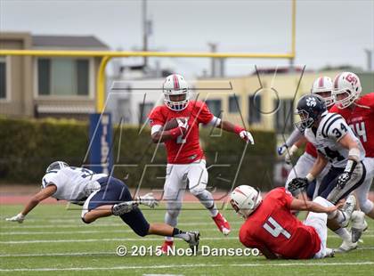 Thumbnail 3 in St. Ignatius vs Marin Catholic photogallery.