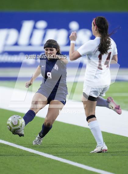 Thumbnail 3 in Allen vs. Coppell (UIL 6A Bi-District Playoff) photogallery.
