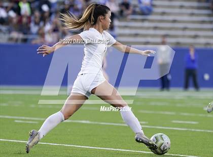 Thumbnail 2 in Allen vs. Coppell (UIL 6A Bi-District Playoff) photogallery.