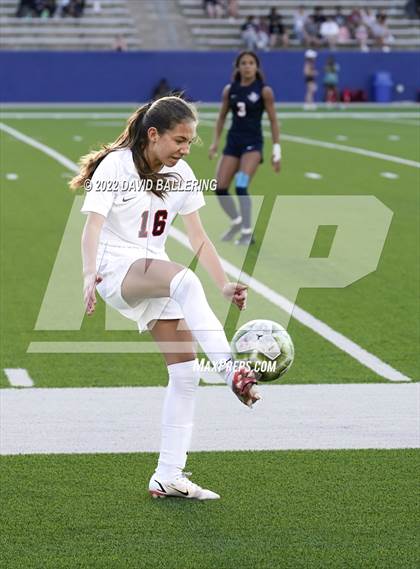 Thumbnail 3 in Allen vs. Coppell (UIL 6A Bi-District Playoff) photogallery.