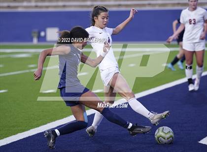 Thumbnail 1 in Allen vs. Coppell (UIL 6A Bi-District Playoff) photogallery.