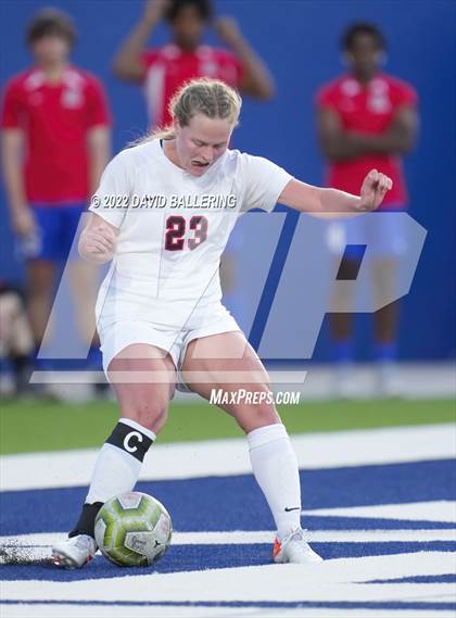 Thumbnail 3 in Allen vs. Coppell (UIL 6A Bi-District Playoff) photogallery.