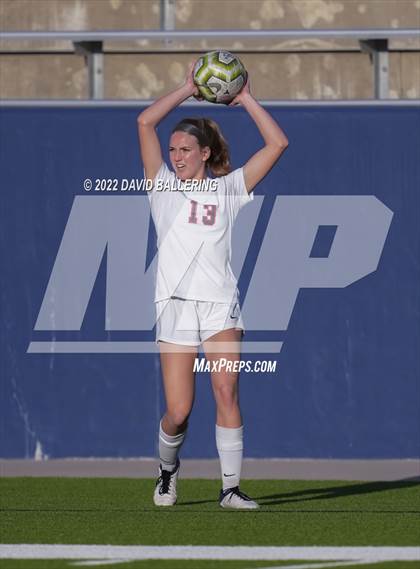 Thumbnail 2 in Allen vs. Coppell (UIL 6A Bi-District Playoff) photogallery.