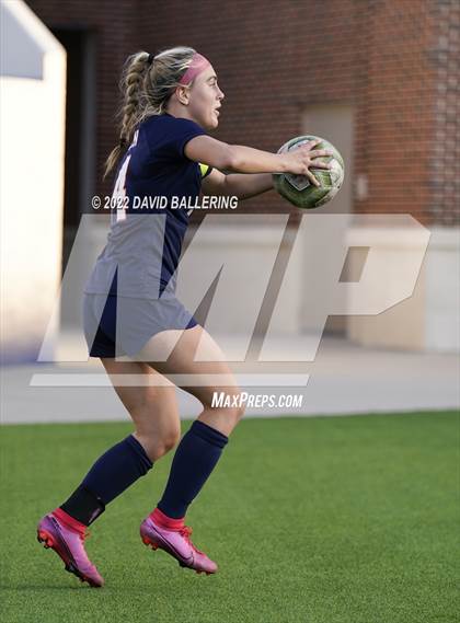 Thumbnail 3 in Allen vs. Coppell (UIL 6A Bi-District Playoff) photogallery.