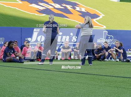 Thumbnail 3 in Allen vs. Coppell (UIL 6A Bi-District Playoff) photogallery.