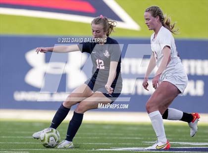 Thumbnail 3 in Allen vs. Coppell (UIL 6A Bi-District Playoff) photogallery.