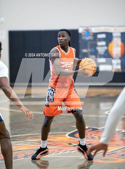Thumbnail 1 in Flint Hill vs. Coolidge (Battle in the Bull Invitational) photogallery.