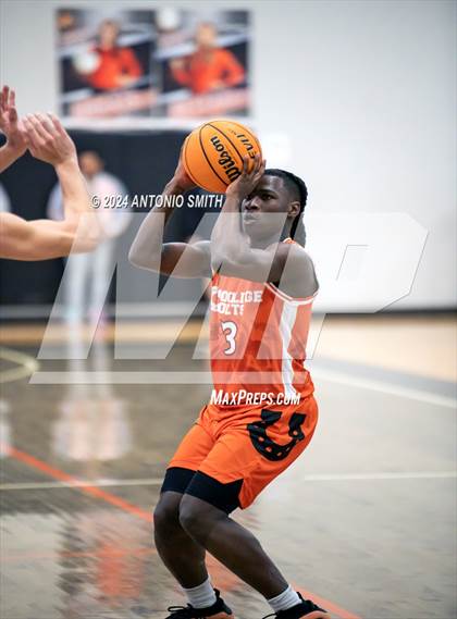 Thumbnail 2 in Flint Hill vs. Coolidge (Battle in the Bull Invitational) photogallery.
