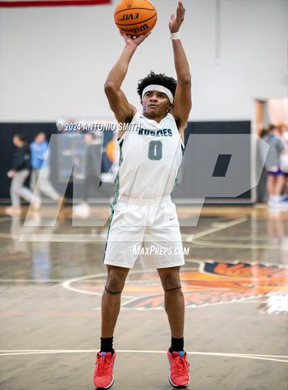 Thumbnail 1 in Flint Hill vs. Coolidge (Battle in the Bull Invitational) photogallery.