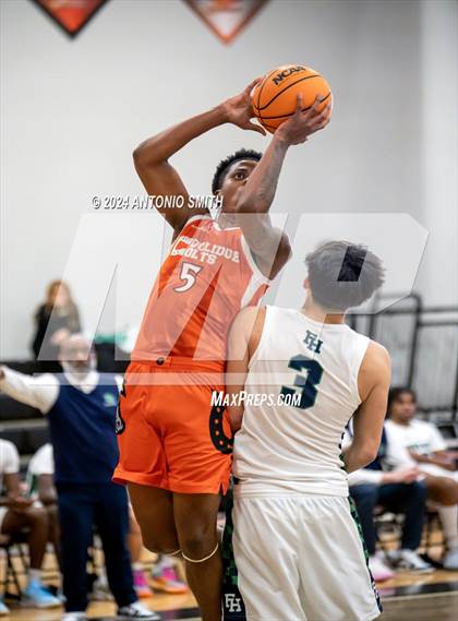 Thumbnail 1 in Flint Hill vs. Coolidge (Battle in the Bull Invitational) photogallery.