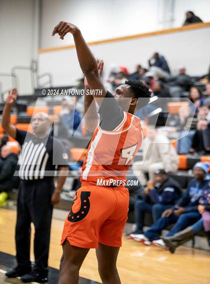 Thumbnail 2 in Flint Hill vs. Coolidge (Battle in the Bull Invitational) photogallery.