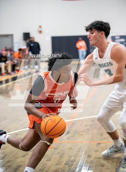 Thumbnail 1 in Flint Hill vs. Coolidge (Battle in the Bull Invitational) photogallery.