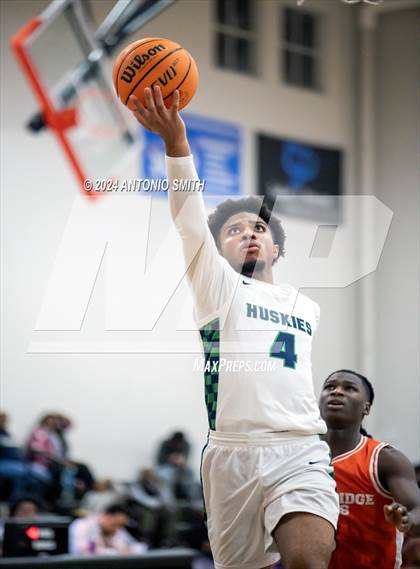 Thumbnail 3 in Flint Hill vs. Coolidge (Battle in the Bull Invitational) photogallery.