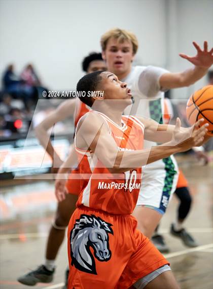 Thumbnail 3 in Flint Hill vs. Coolidge (Battle in the Bull Invitational) photogallery.