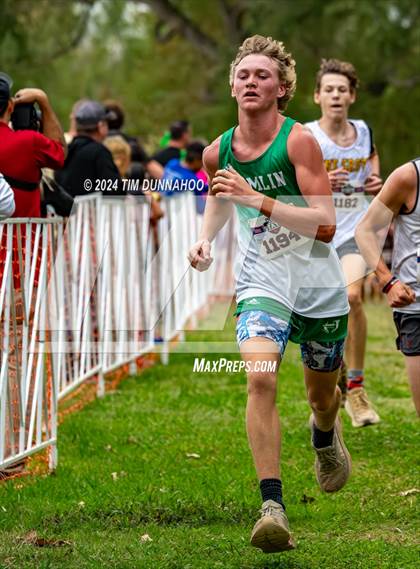 Thumbnail 3 in UIL 1A Boys Cross Country Finals photogallery.