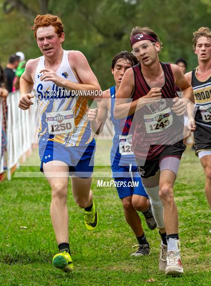 Thumbnail 1 in UIL 1A Boys Cross Country Finals photogallery.