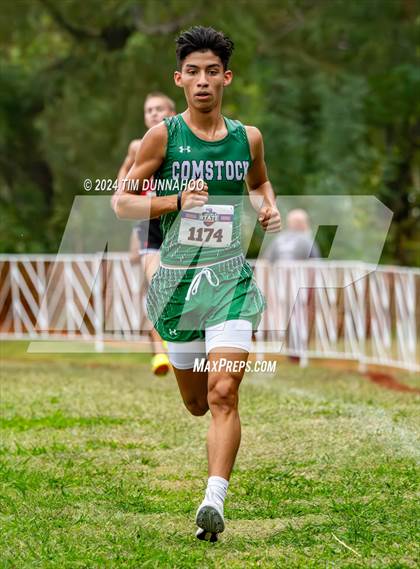 Thumbnail 2 in UIL 1A Boys Cross Country Finals photogallery.