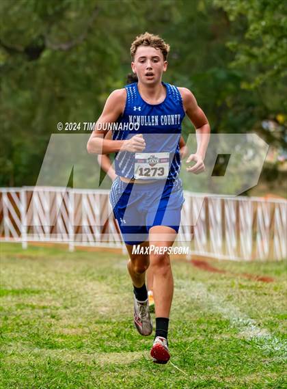 Thumbnail 1 in UIL 1A Boys Cross Country Finals photogallery.