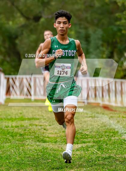 Thumbnail 1 in UIL 1A Boys Cross Country Finals photogallery.