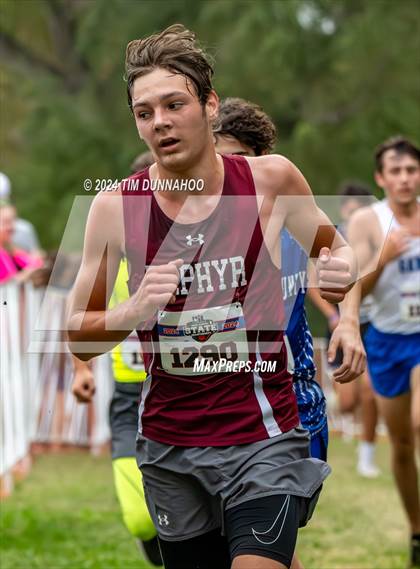Thumbnail 3 in UIL 1A Boys Cross Country Finals photogallery.