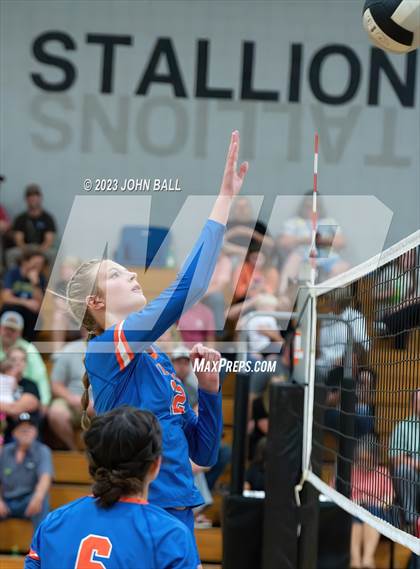 Thumbnail 2 in Whiteville @ South Columbus photogallery.