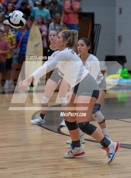 Thumbnail 3 in Whiteville @ South Columbus photogallery.