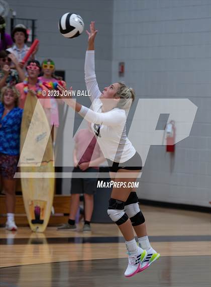 Thumbnail 2 in Whiteville @ South Columbus photogallery.