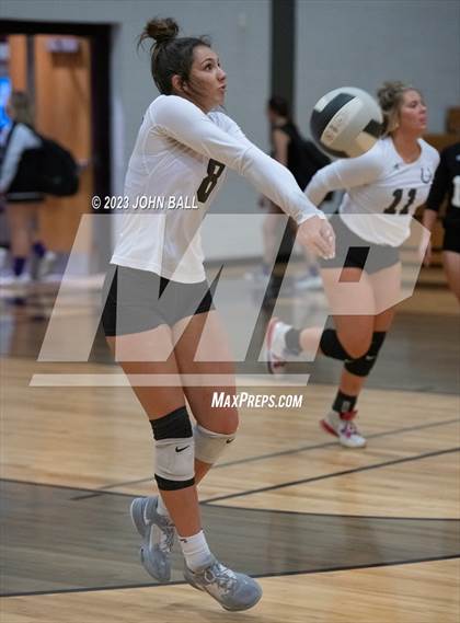 Thumbnail 1 in Whiteville @ South Columbus photogallery.