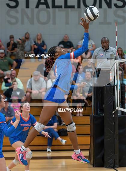 Thumbnail 3 in Whiteville @ South Columbus photogallery.