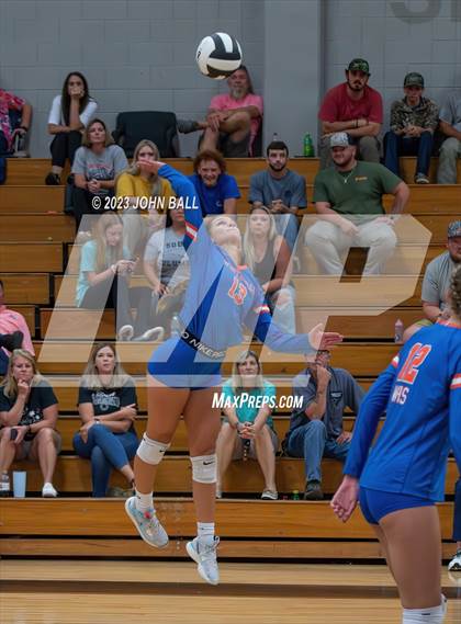 Thumbnail 1 in Whiteville @ South Columbus photogallery.
