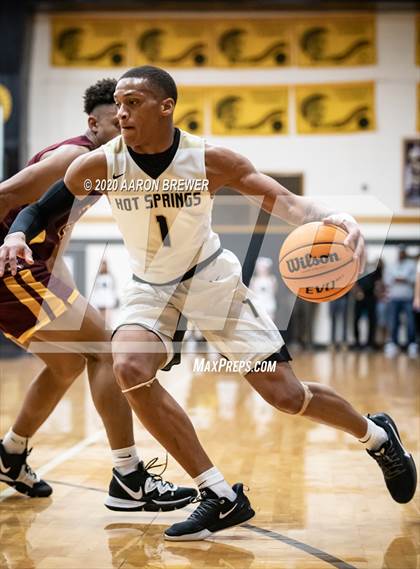 Thumbnail 2 in Lake Hamilton vs. Hot Springs photogallery.