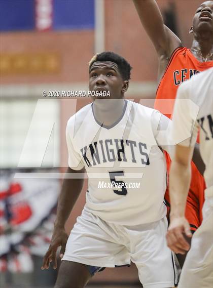 Thumbnail 2 in Bullard vs. Central (Central Valley Showcase) photogallery.