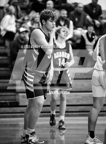 Thumbnail 3 in Auburn @ Illini Central photogallery.