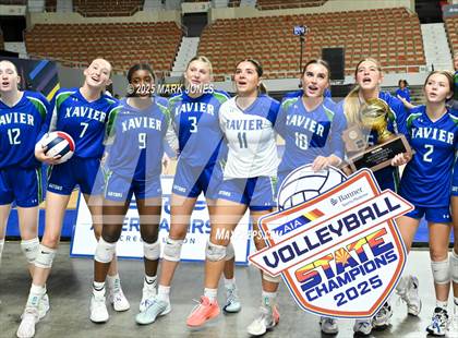 Thumbnail 2 in Xavier College Prep vs. Corona del Sol (AIA 6A Final - Awards) photogallery.