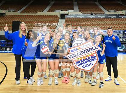 Thumbnail 2 in Xavier College Prep vs. Corona del Sol (AIA 6A Final - Awards) photogallery.