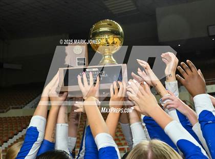 Thumbnail 1 in Xavier College Prep vs. Corona del Sol (AIA 6A Final - Awards) photogallery.