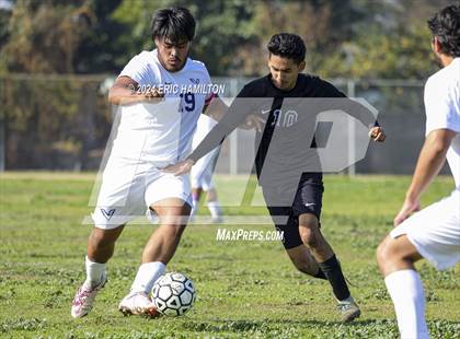Thumbnail 2 in Verbum Dei@Compton Early College photogallery.
