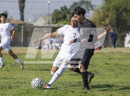 Thumbnail 2 in Verbum Dei@Compton Early College photogallery.