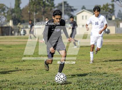 Thumbnail 1 in Verbum Dei@Compton Early College photogallery.