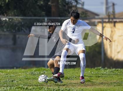 Thumbnail 2 in Verbum Dei@Compton Early College photogallery.